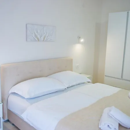 Elle Apartman