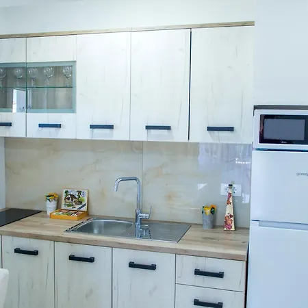 Elle Apartman *