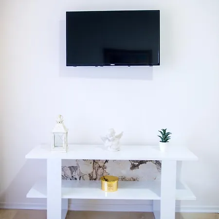 Elle Apartman