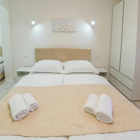 Elle Apartman